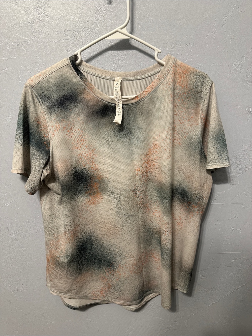 Women’s Short Sleeve Workout Tee